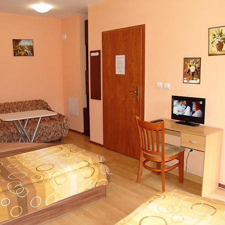 Our Home Guest Rooms Veliko Tŭrnovo Eksteriør bilde
