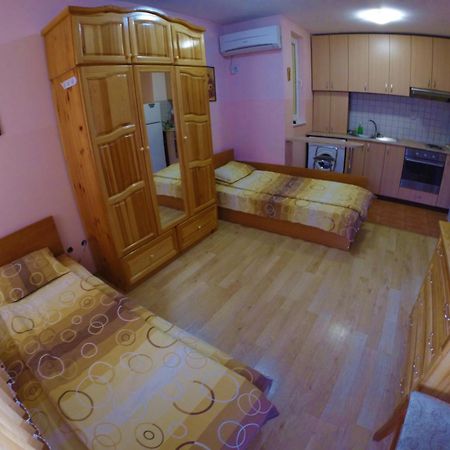 Our Home Guest Rooms Veliko Tŭrnovo Eksteriør bilde